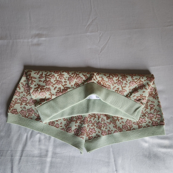 Jacquard Shorts from Zara - Picture 2 of 8